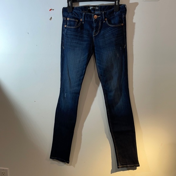 Blue jeans size 0 regular